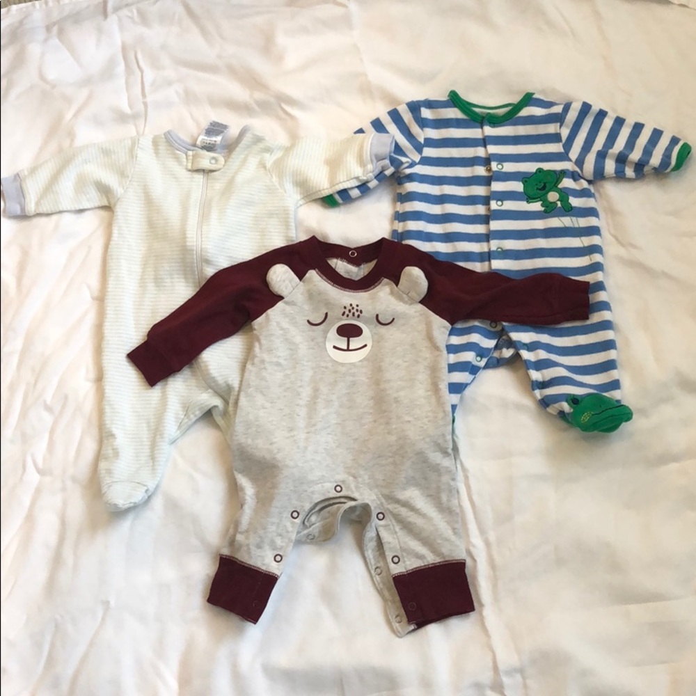 Mixed brand newborn set - bear one never been worn